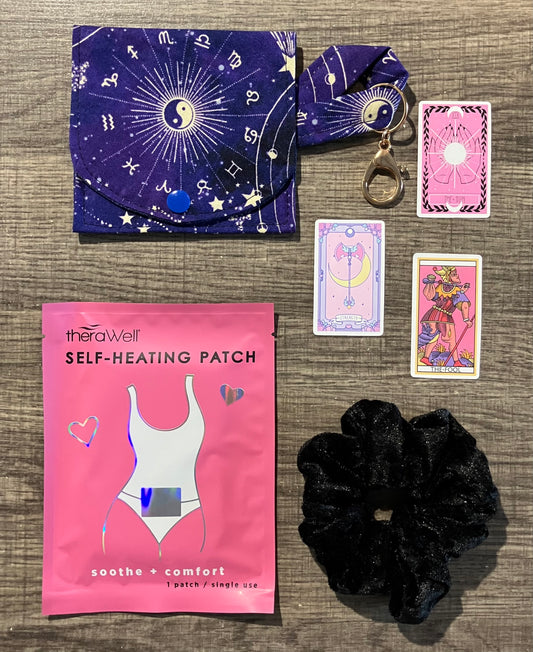 Keychain wallet and scrunchie set